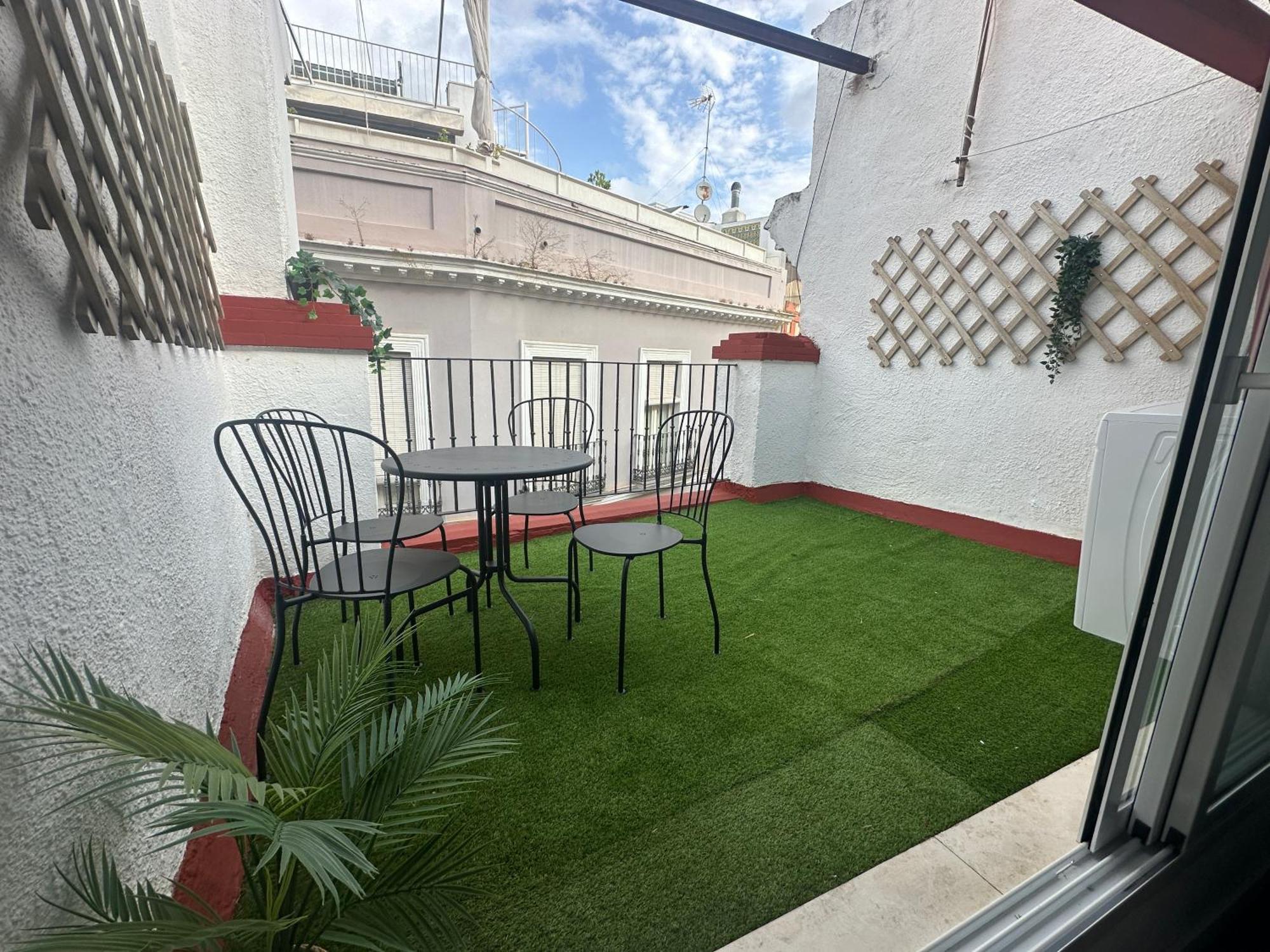 סביליה Calle Harinas 23 מראה חיצוני תמונה